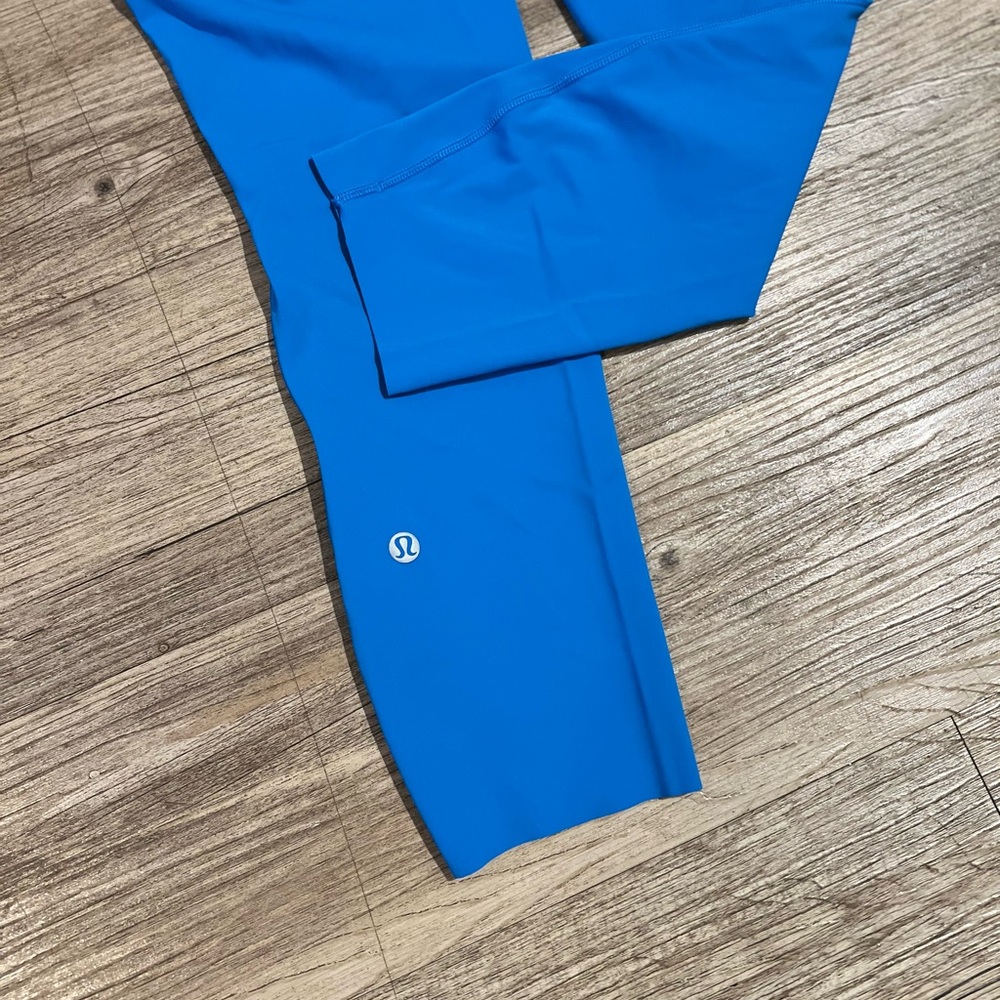 lululemon athletica Bright Blue Cropped Leggings